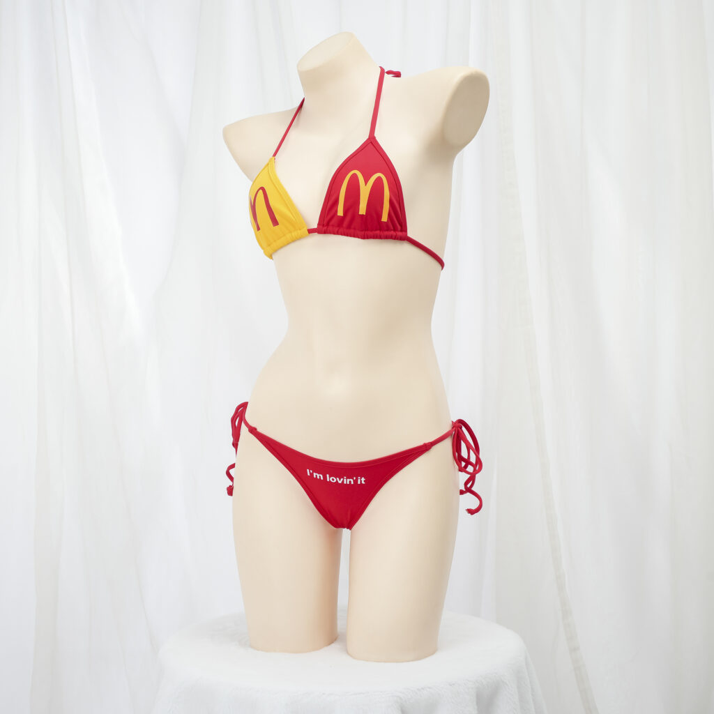 セクシー レッド ビキニ 