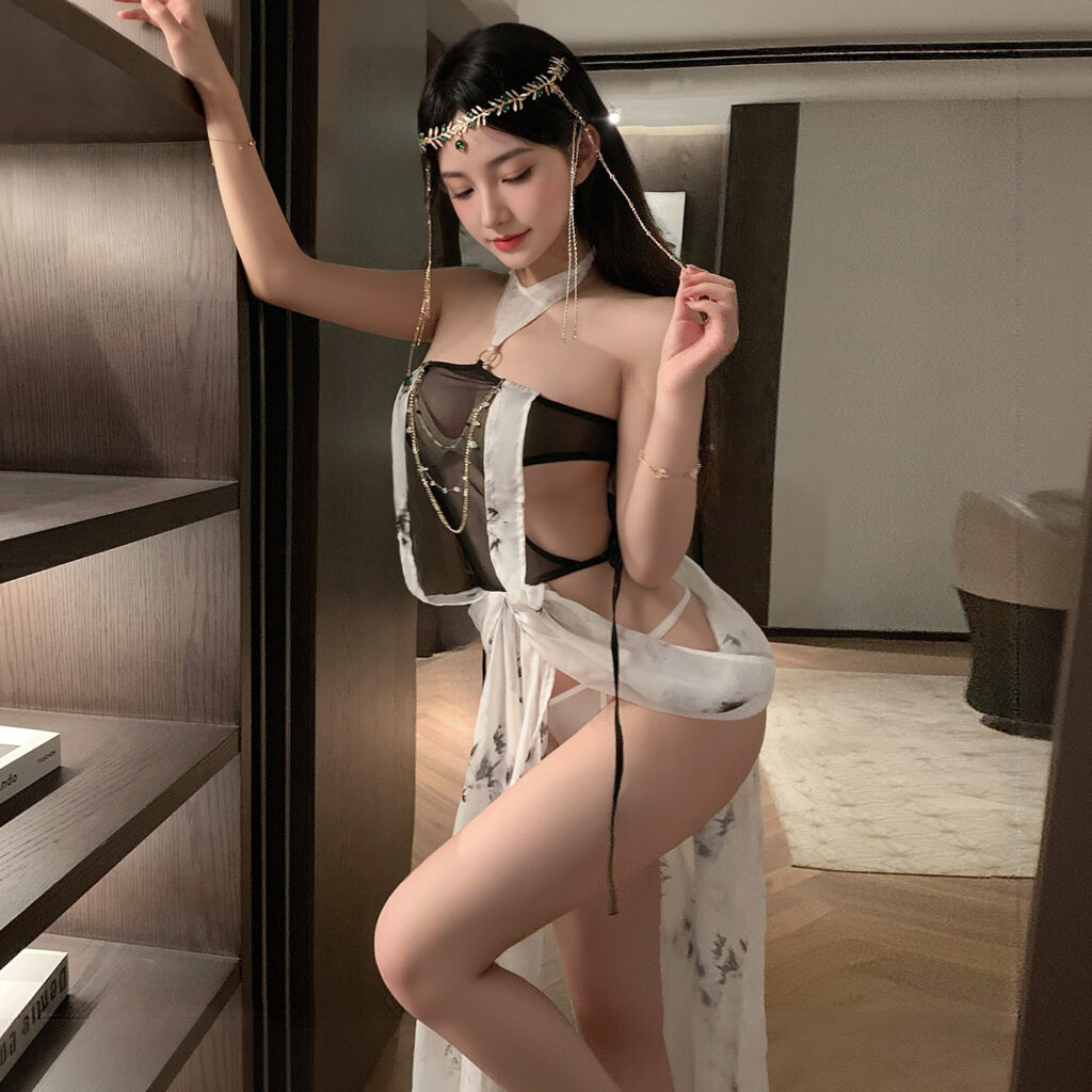 チャイナドレス セクシー 